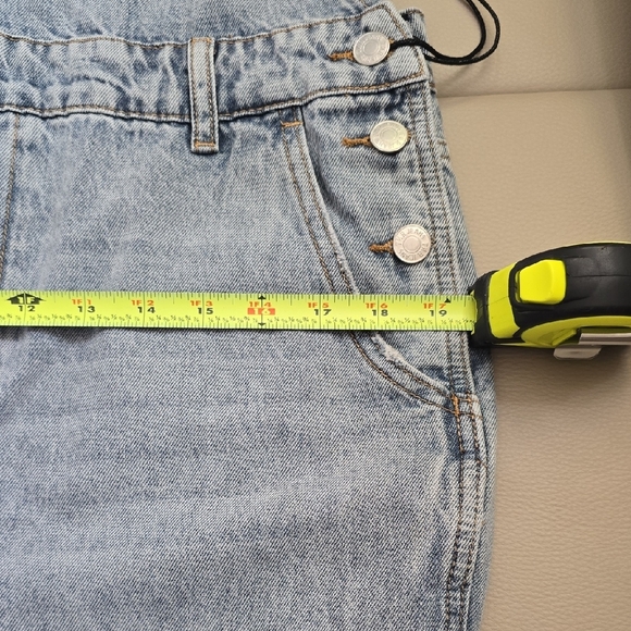 TNR Jeans Ripped and torn blue Denim Overalls, Size L, NWT - Picture 16 of 16